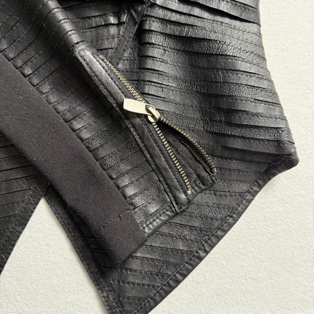 SCOOP NYC Black Textured Genuine Leather Jacket Moto Chic Asymmetrical Size S - Picture 12 of 16